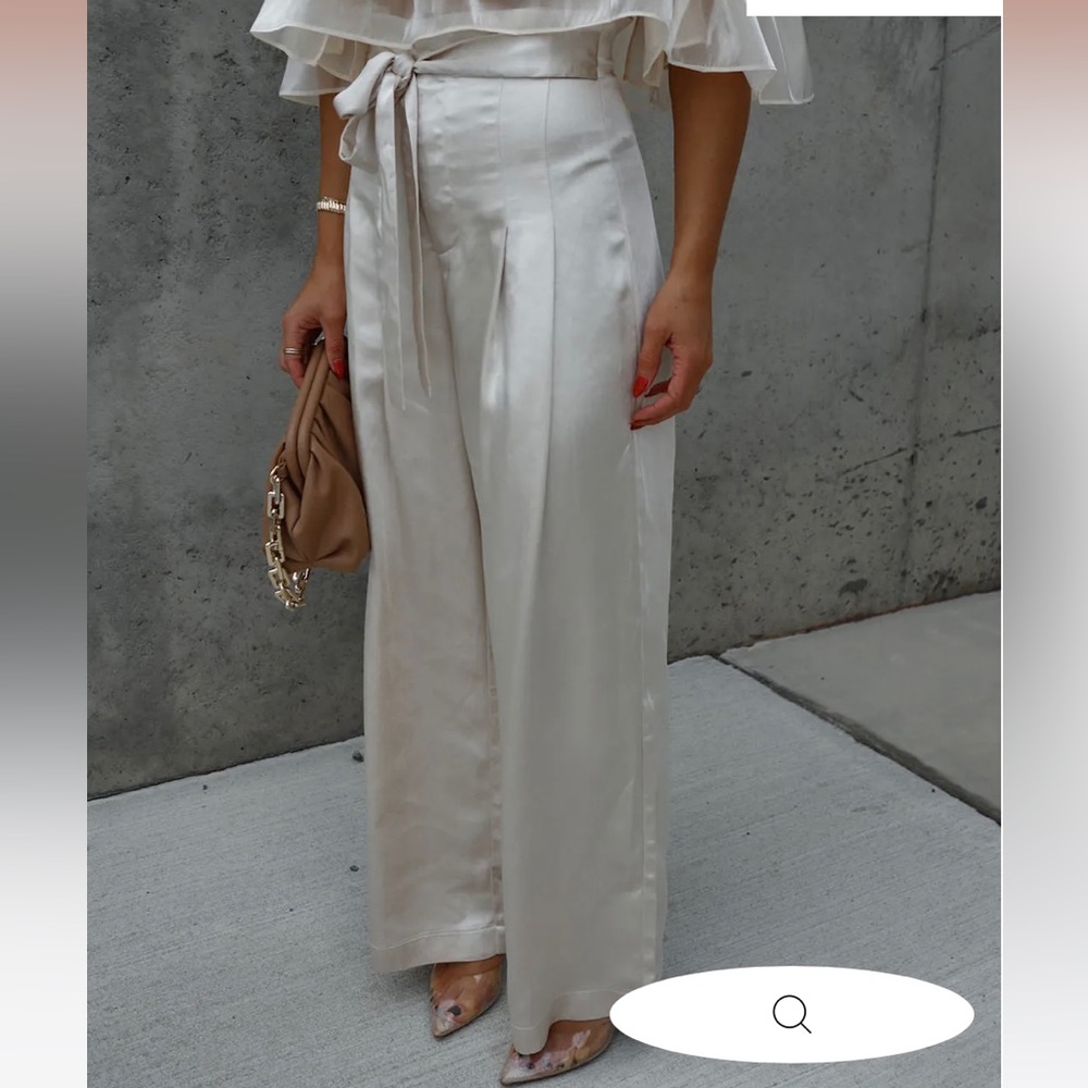 VICI High Waisted Pants
